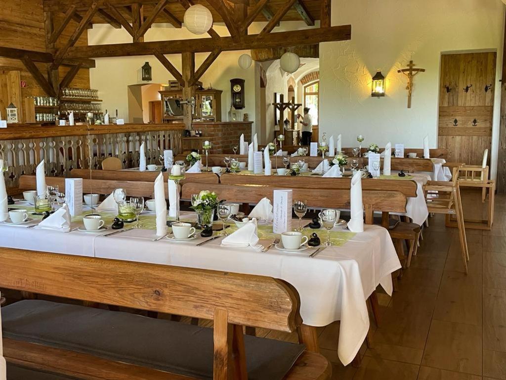 Landgasthaus Zur Linde Pleiskirchen Exteriér fotografie